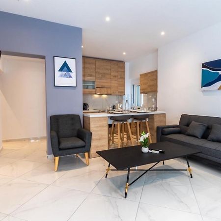 Aiolos Luxury Suite 3 Agios Dimitrios Near Metro Atina Dış mekan fotoğraf
