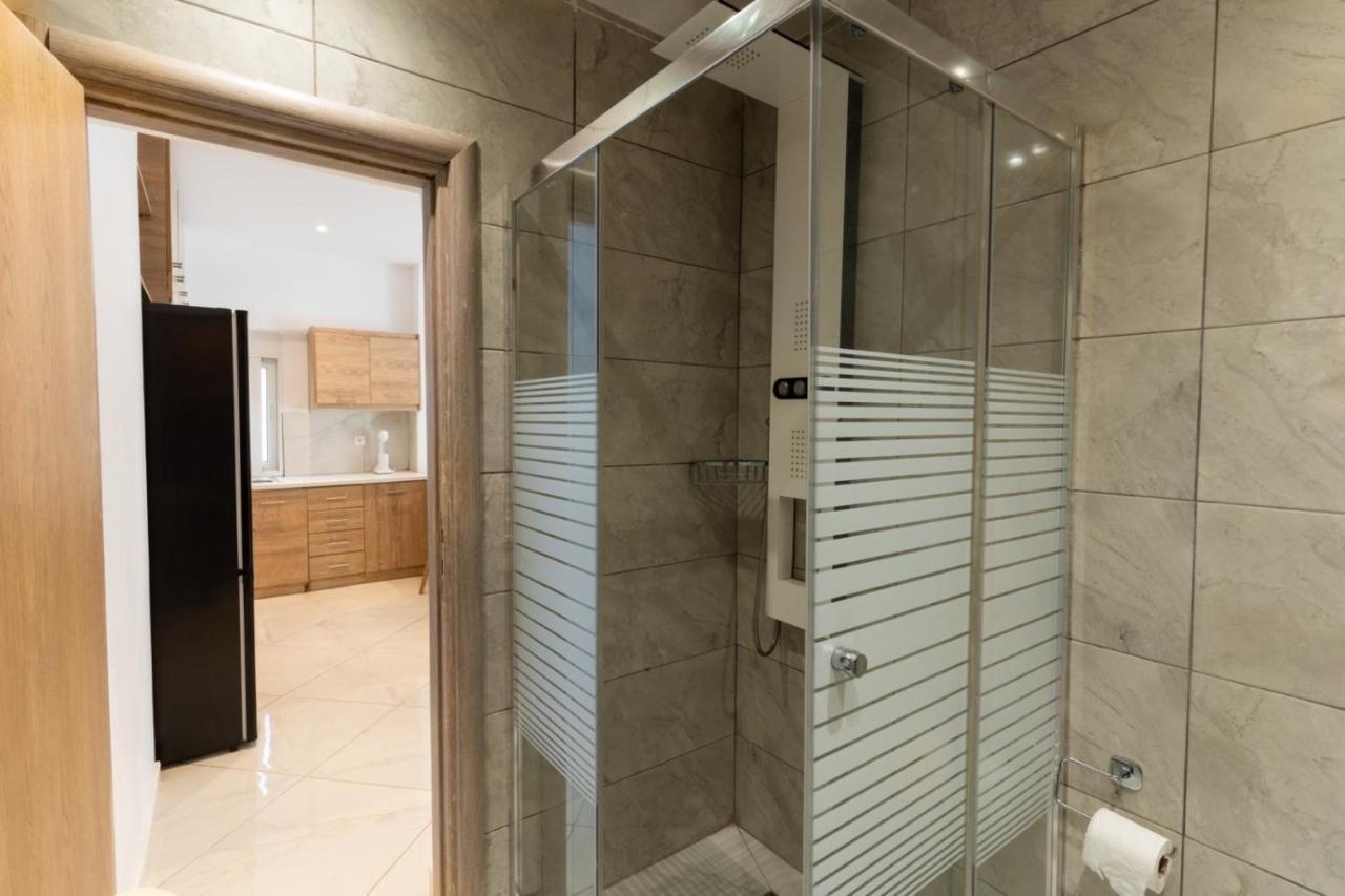 Aiolos Luxury Suite 3 Agios Dimitrios Near Metro Atina Dış mekan fotoğraf